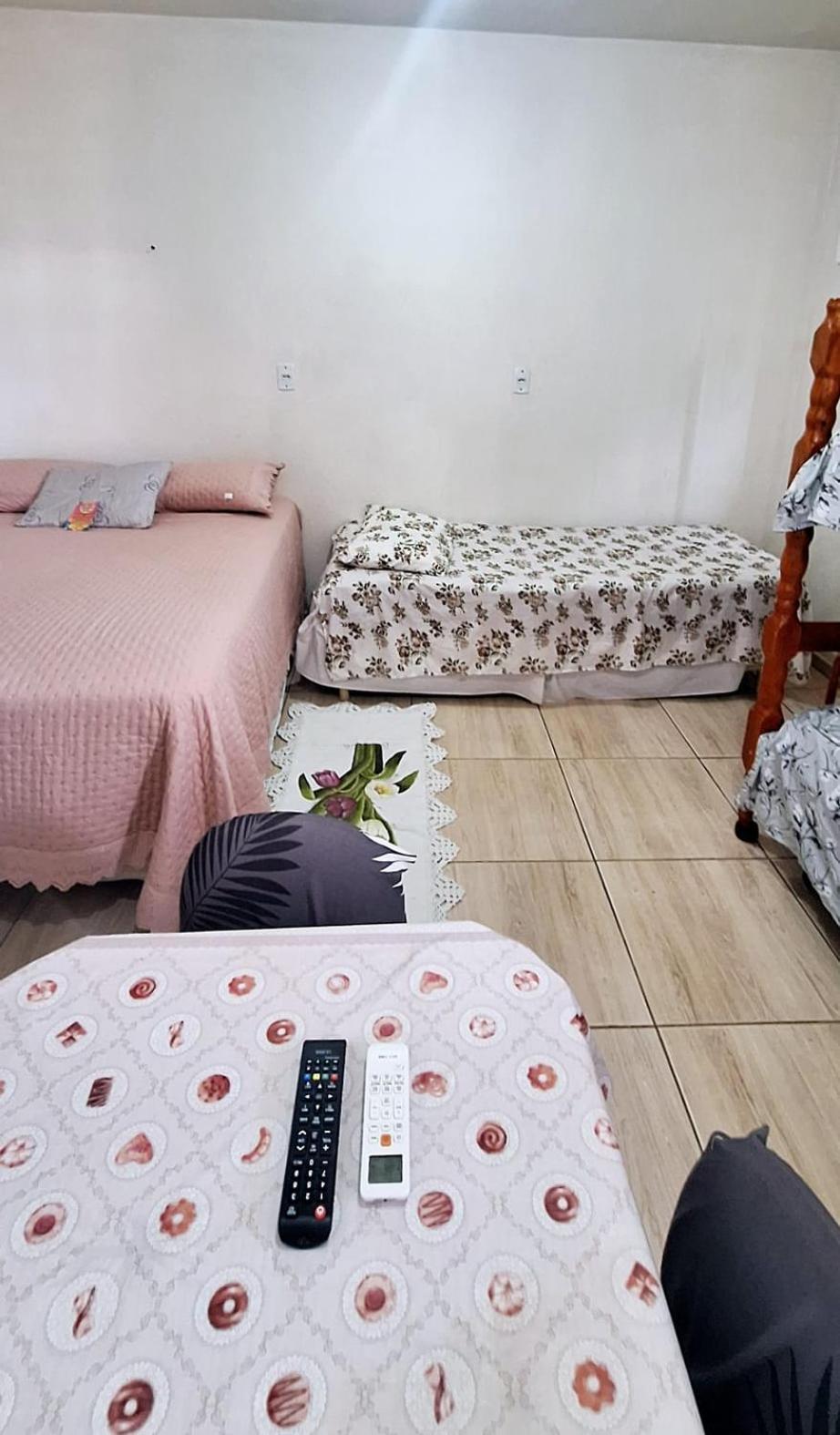 Kitnet S1 Torres: Beachfront Superhost Studio with AC and Parking Exterior photo
